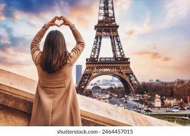 tourist enjoying view of eifel tower